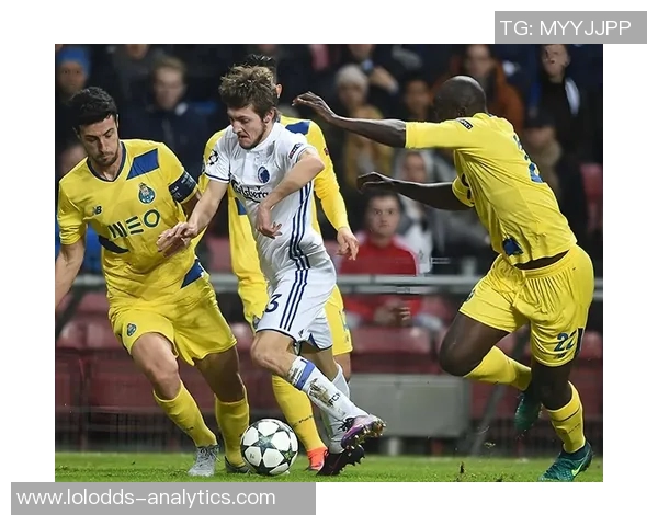 波尔图逆转国米激战四球大战全场沸腾瞬间回顾与分析